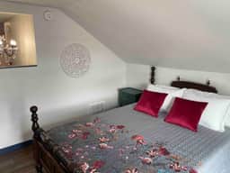 Snodgrass Suite 301, Hyland Hotel